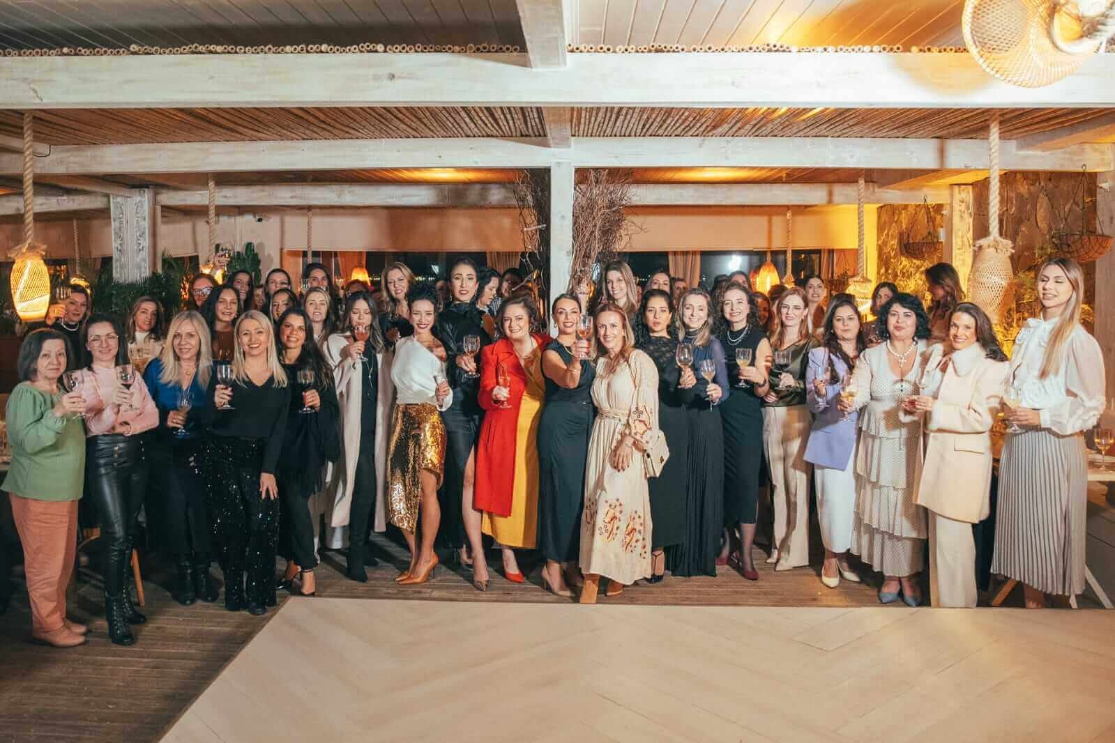 6º Jantar das Leoas promove networking e conteúdo sobre investimentos e negócios